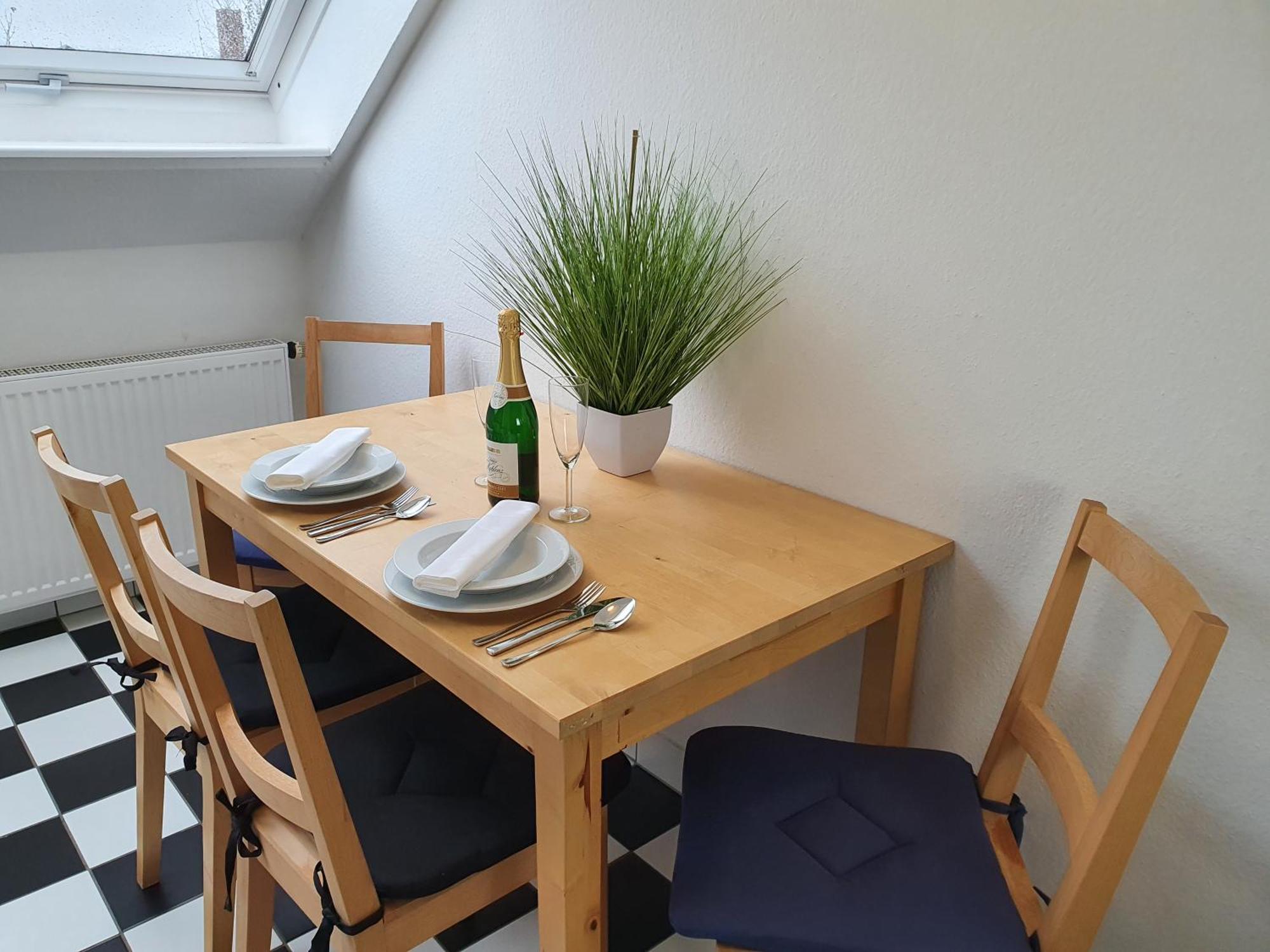 Apartmenthaus Feuerbach Leipzig Exterior foto